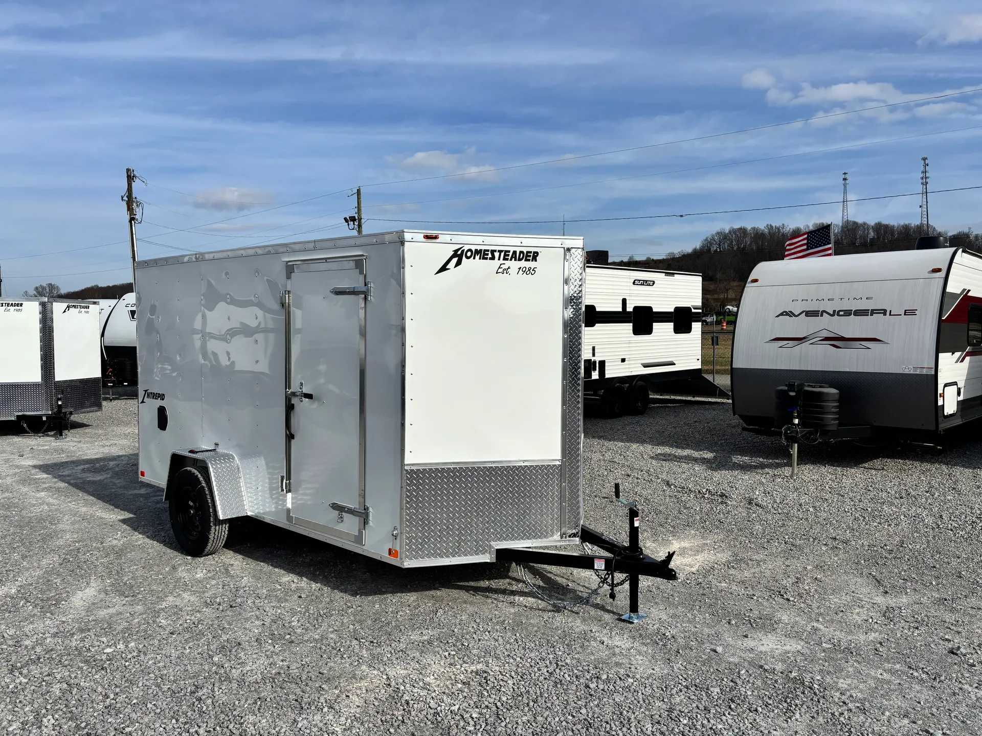 2026 Homesteader Homesteader Intrepid 612IS - Main photo