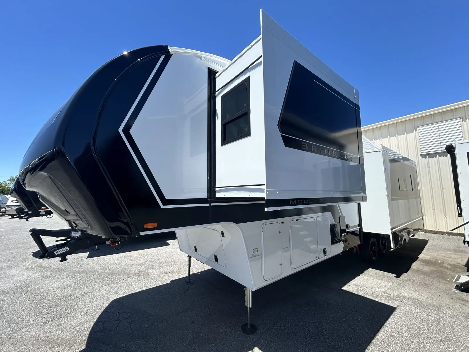 2026 Brinkley Model Z 3100 - Photo 4