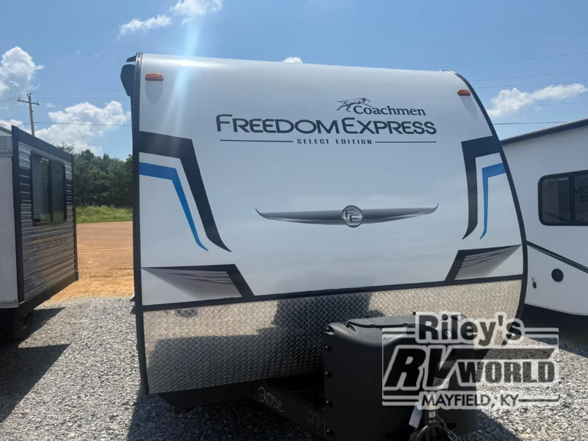 2023 Coachmen Freedom Express Select 20SE - Photo 2