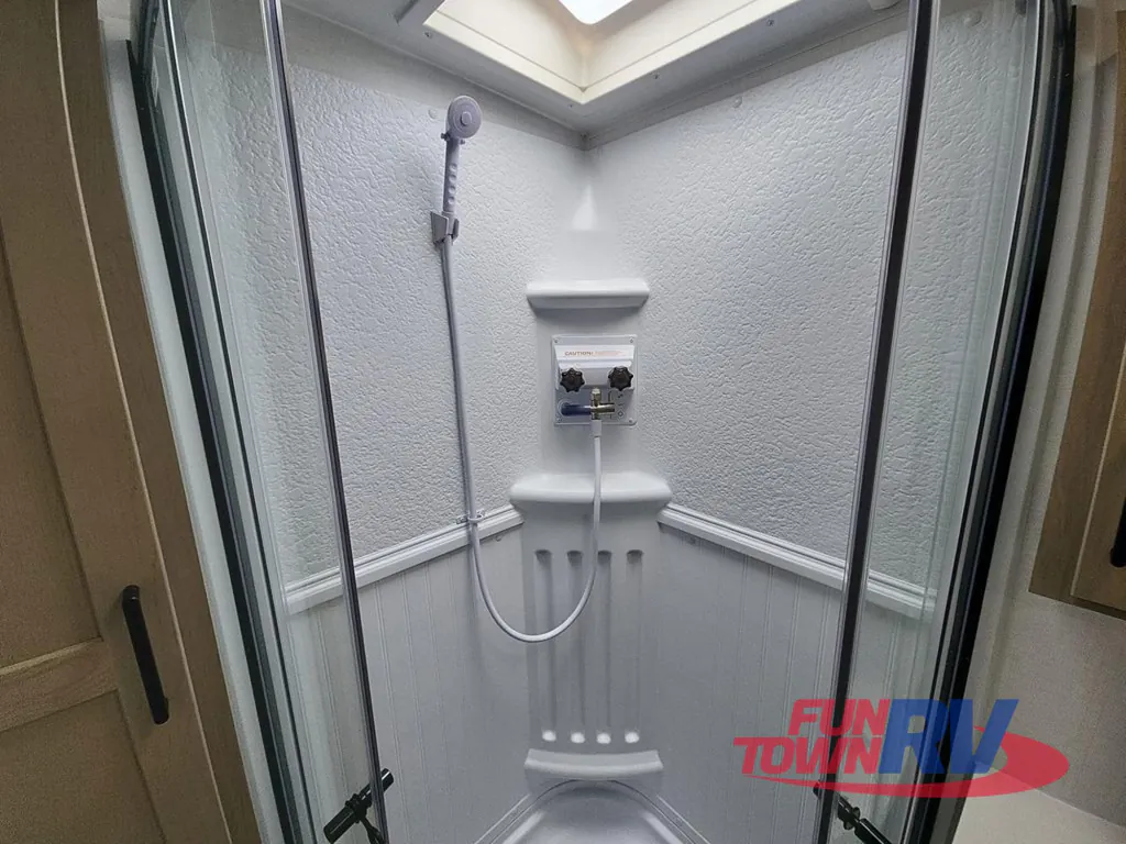 2026 Forest River Rockwood Mini Lite 2109S, Photos photo 25