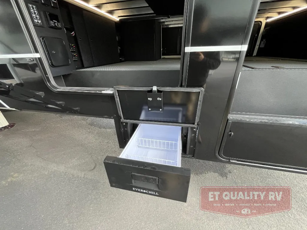 2026 Brinkley Model G 4150, Photos photo 26