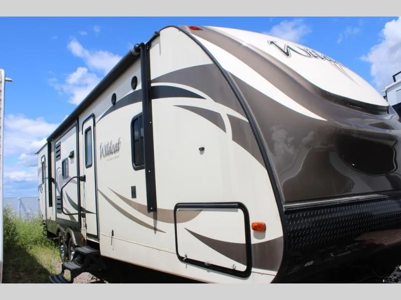 2017 Forest River Wildcat 322TBI - Photo 3