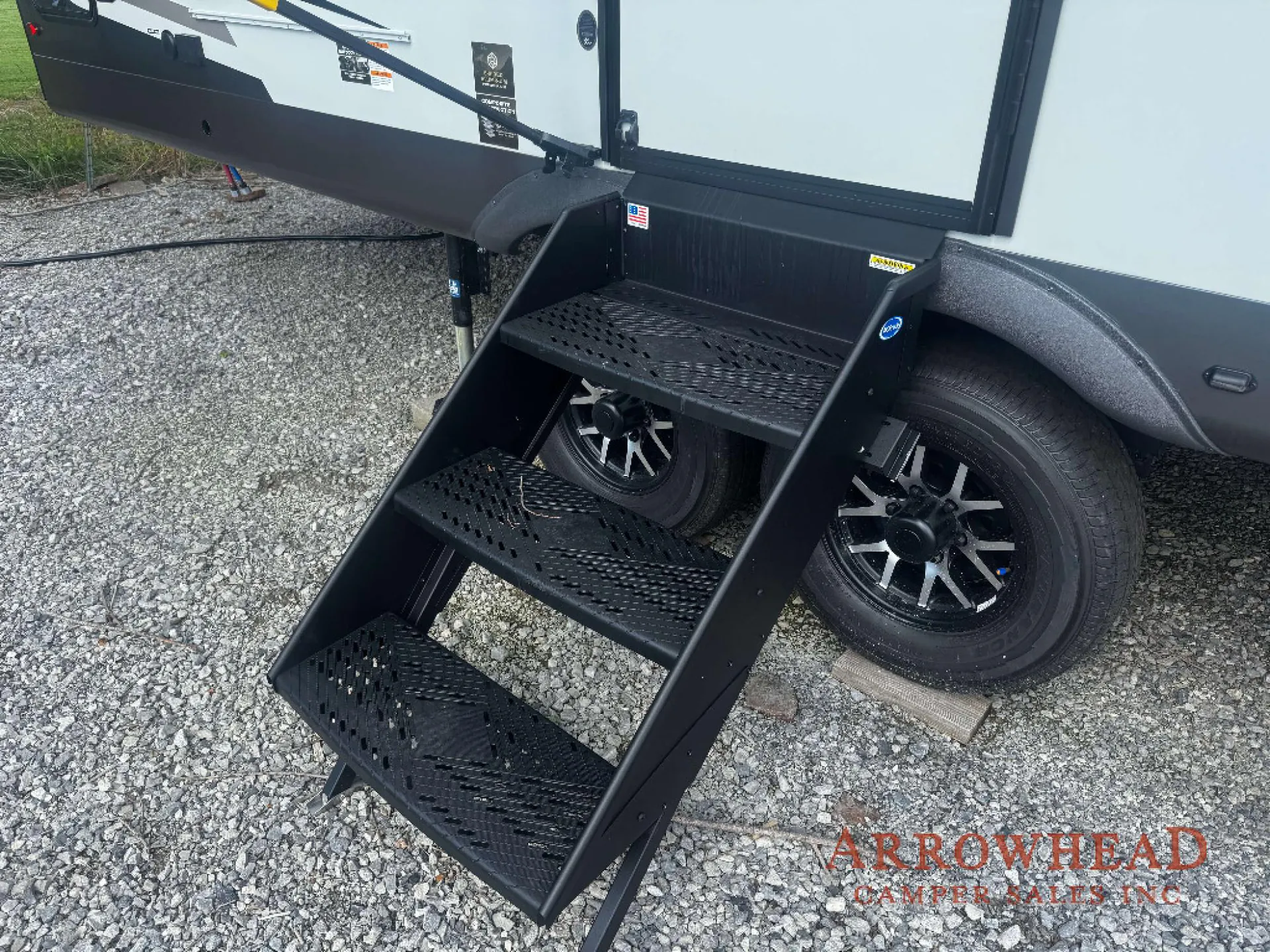 2027 Forest River Rockwood Ultra Lite 2711RK — Photo 7