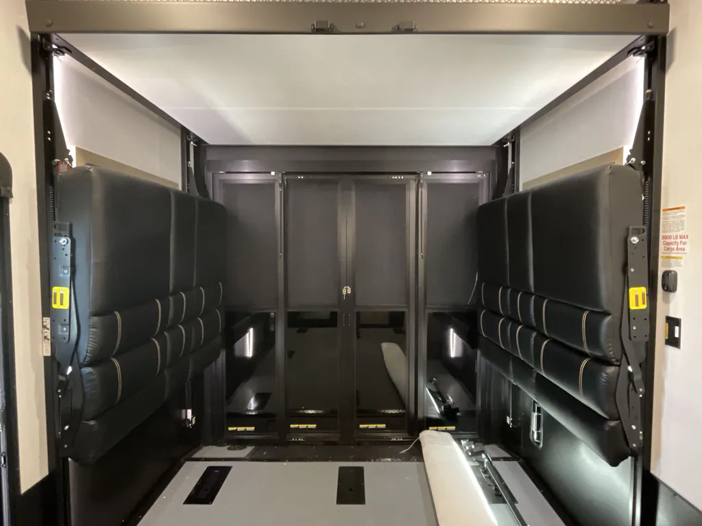 2026 Keystone Raptor 433, Photos photo 48