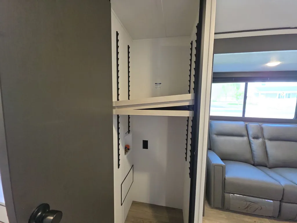 2026 Shasta RVs i-5 Edition 526RBS, Photos photo 13