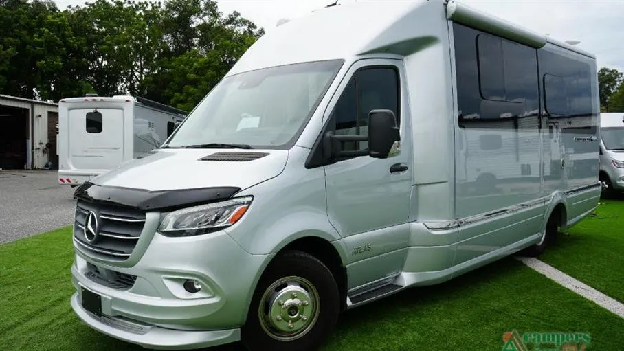2021 Airstream RV Atlas Murphy Suite - Photo 4