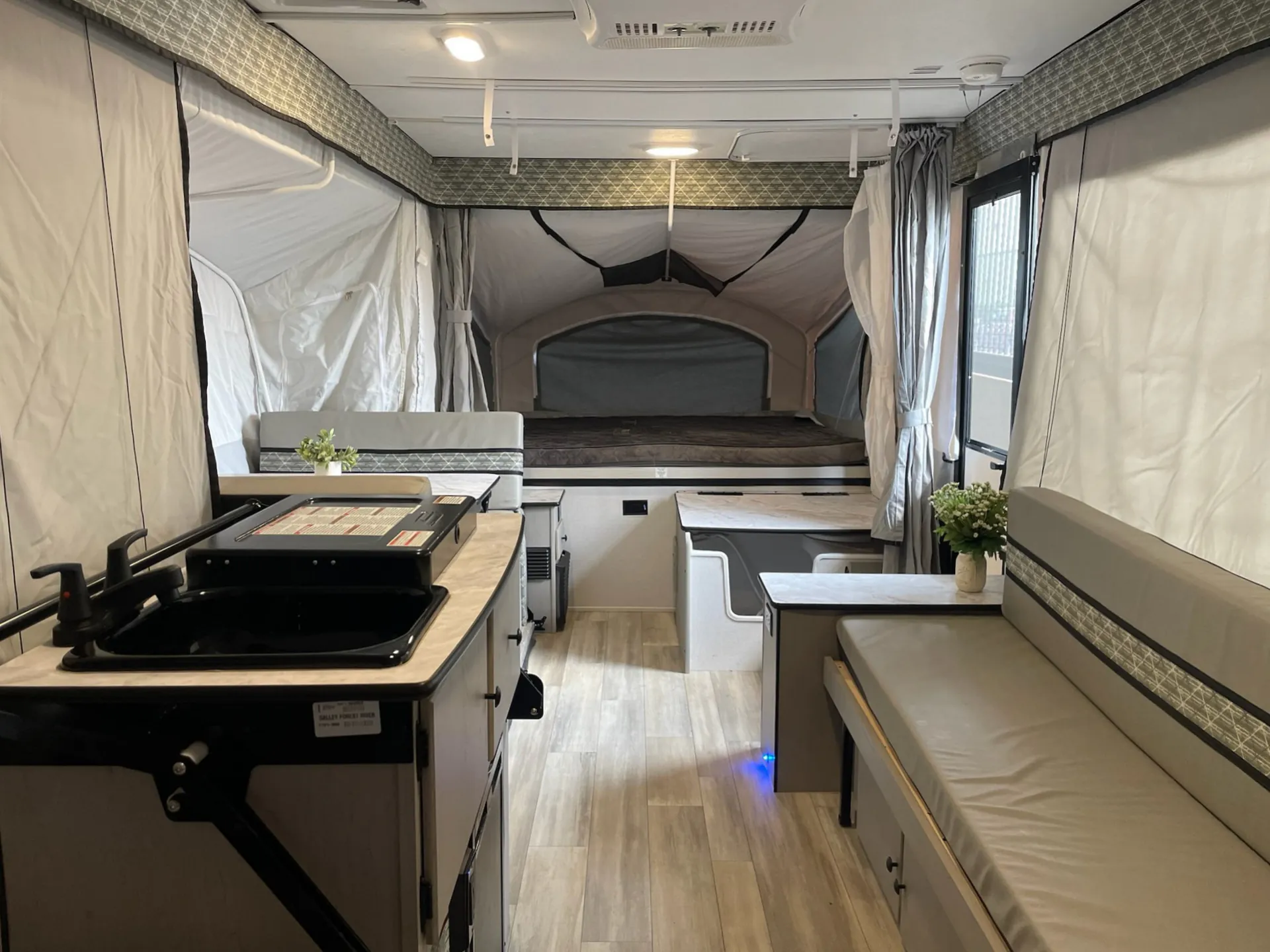 2023 Coachmen V-Trec V3 - Photo 4