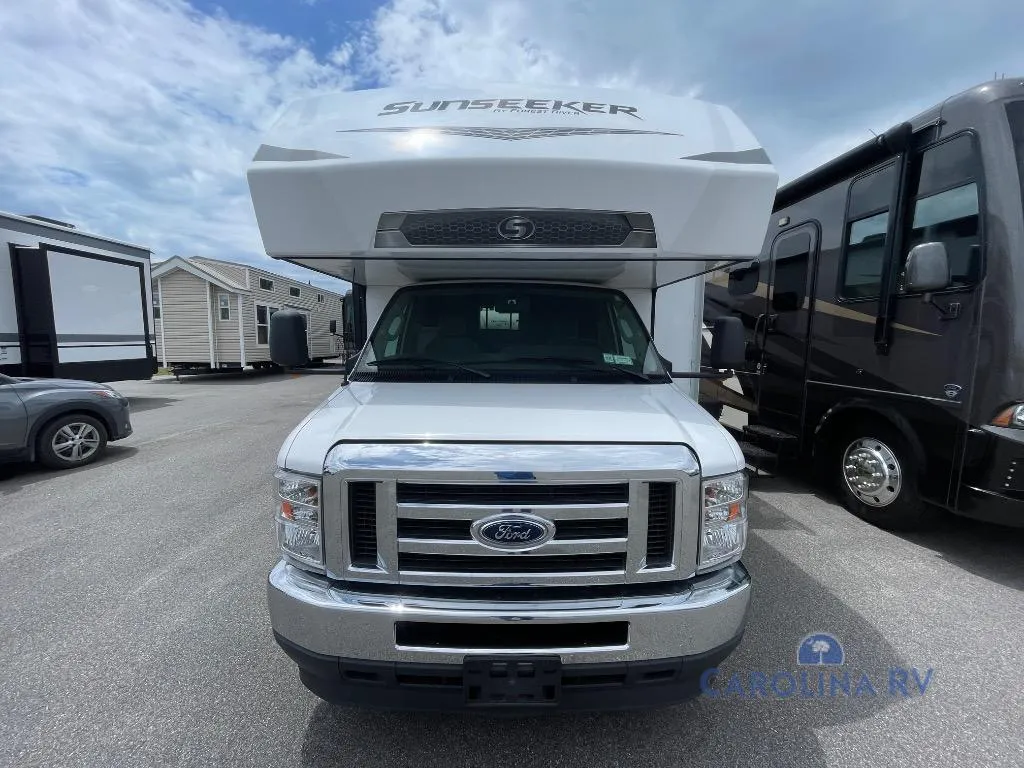 2023 Forest River Sunseeker Classic 3010DS - Photo 3