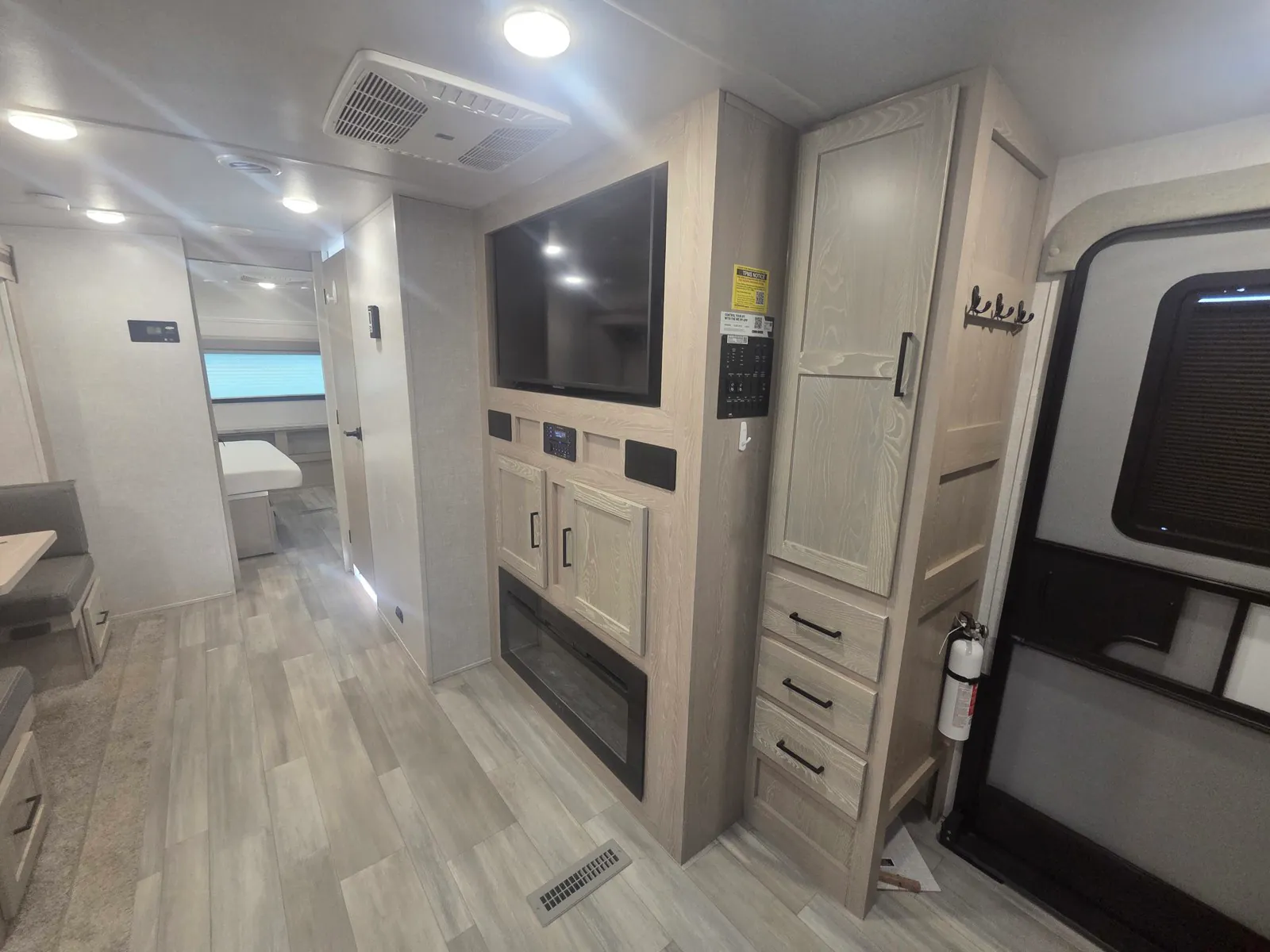 2022 Forest River Flagstaff Super Lite 26RKBS — Photo 7