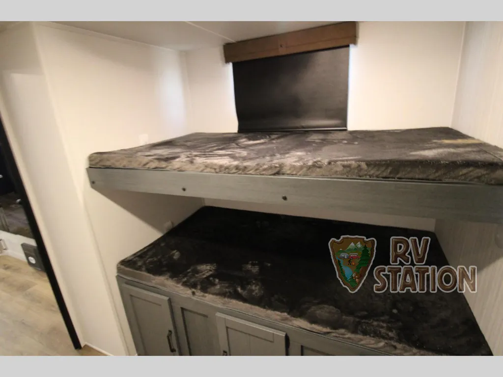 2027 Forest River Puma 32BHQS, Photos photo 34