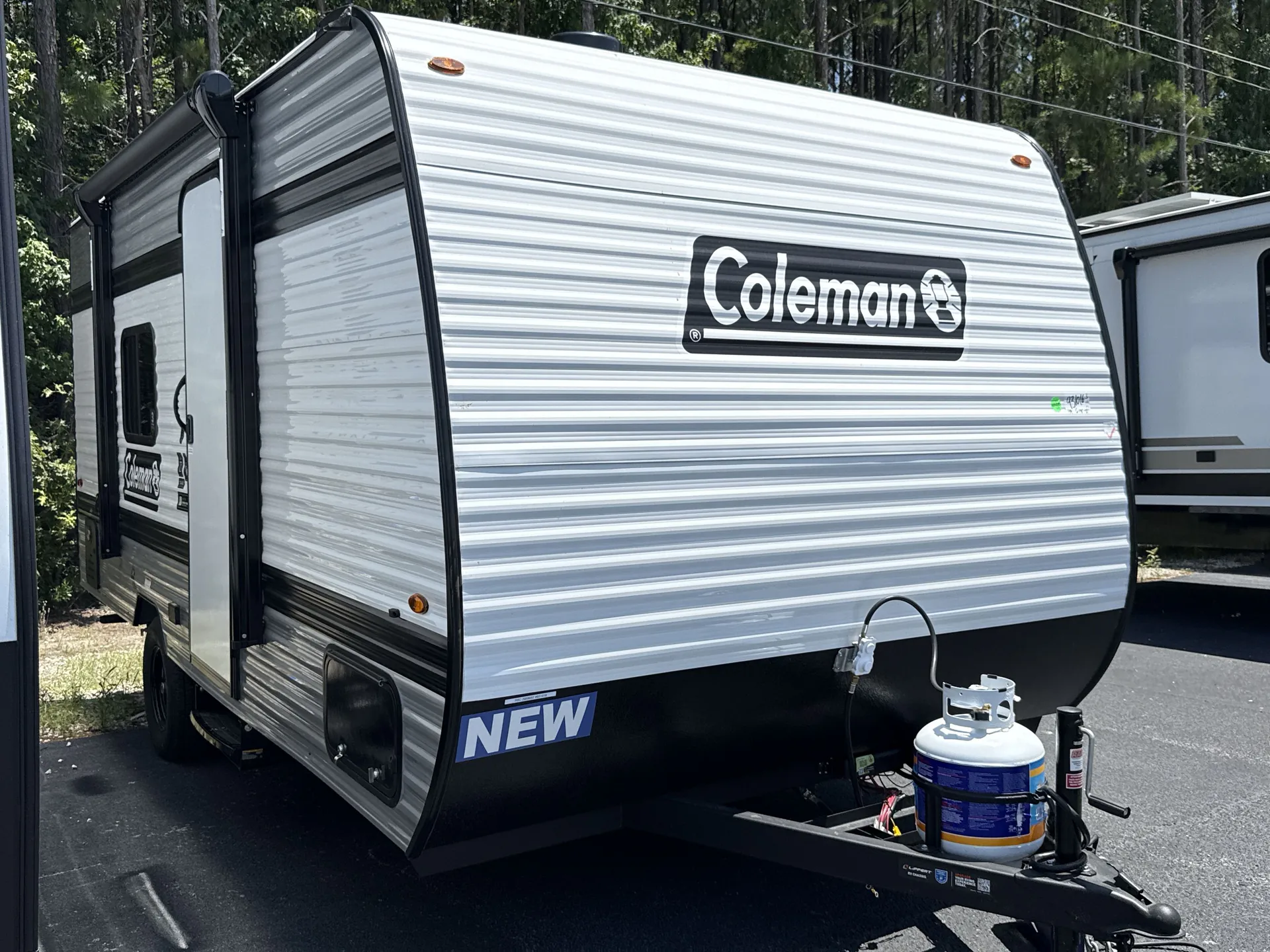 2027 Keystone Coleman 17R - Photo 2
