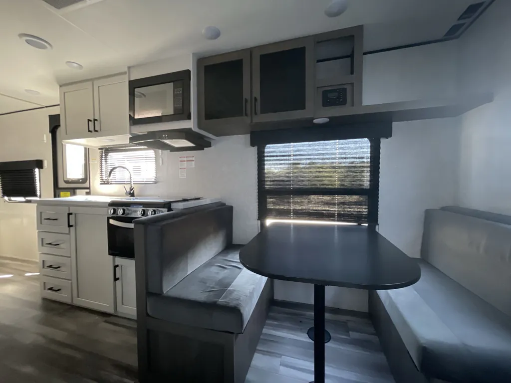 2025 Jayco Jay Flight SLX 210QB, Photos photo 7