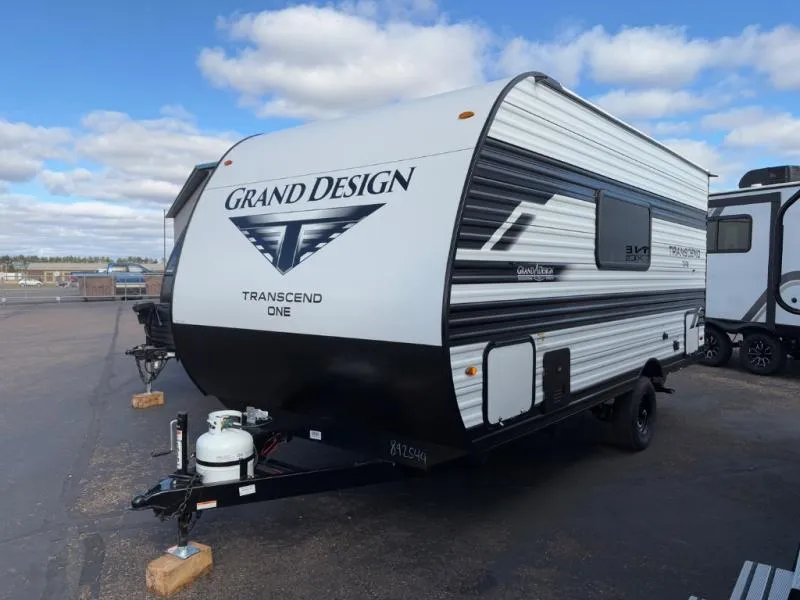 2026 Grand Design Transcend One 151BH - Photo 4