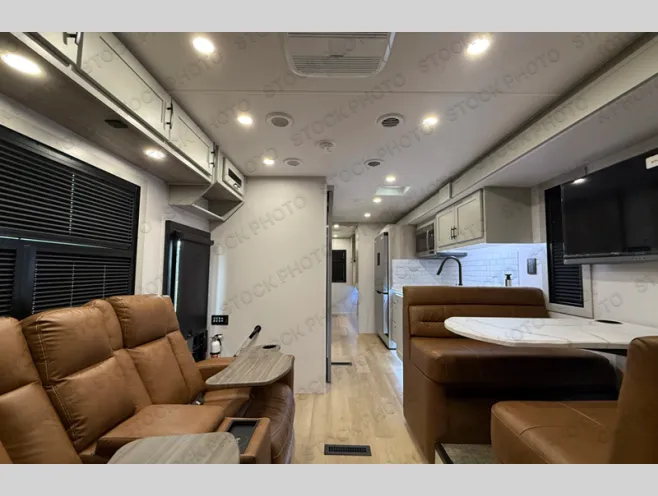 2027 Dynamax Corp Europa 32KD - Photo 4