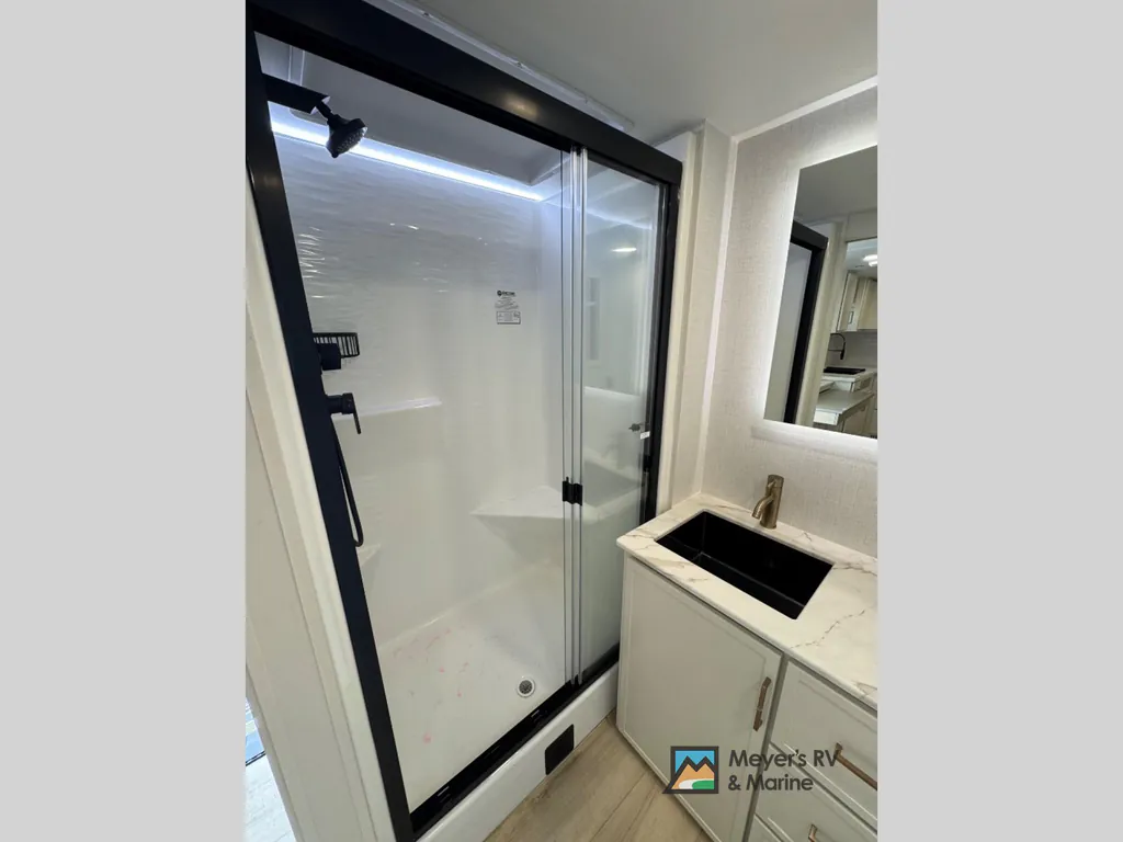 2025 Brinkley Model I 265, Photos photo 16