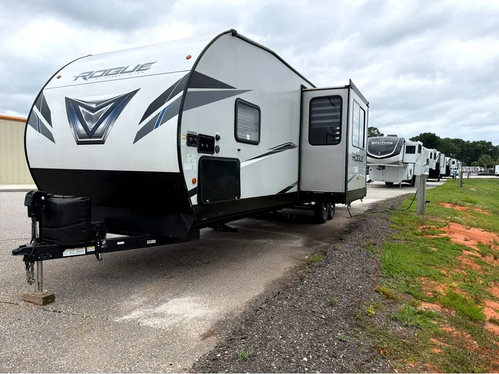 2021 Forest River Vengeance Rogue 32V - Photo 3