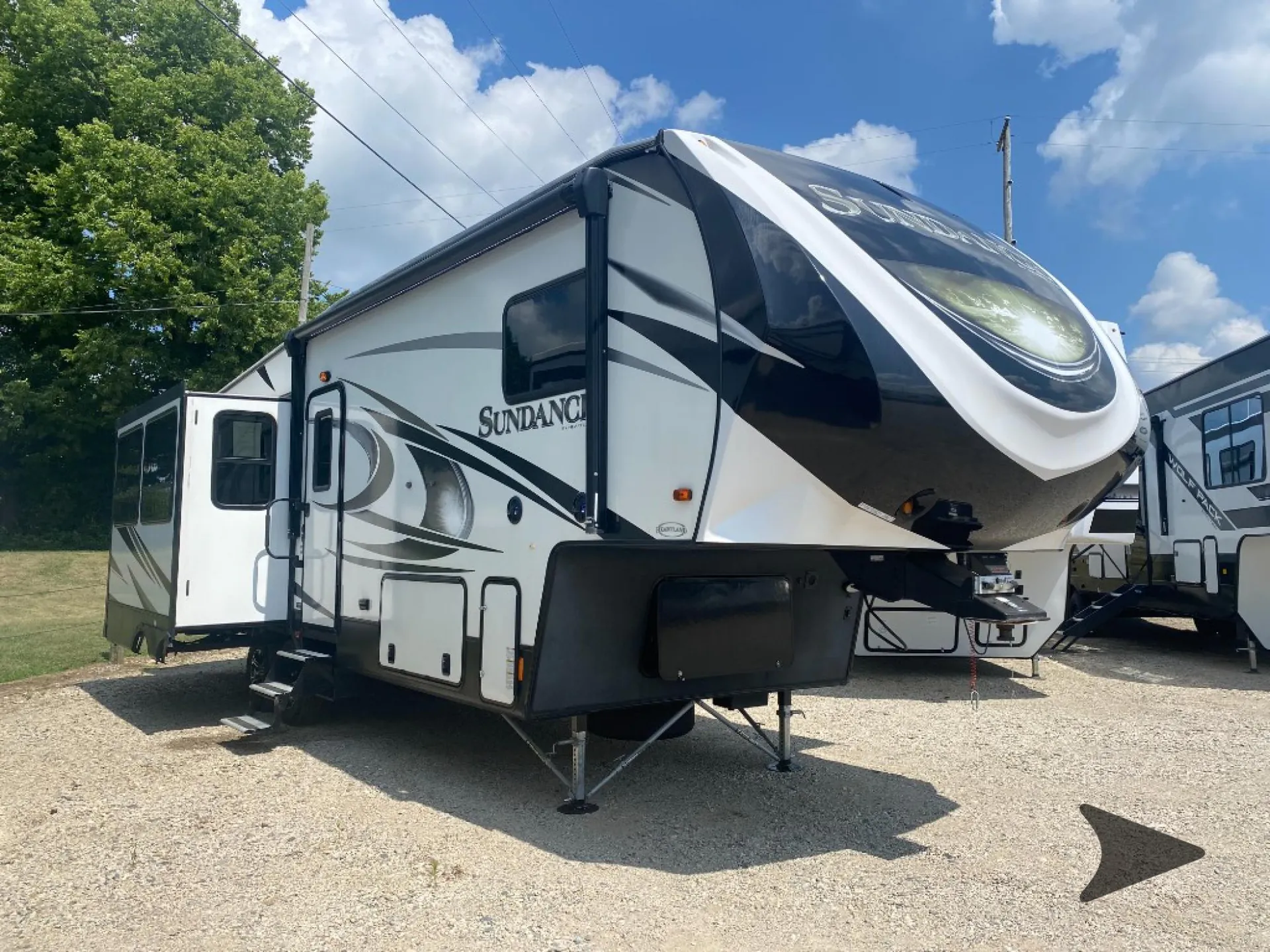 2019 Heartland Sundance XLT 289 TS - Photo 2