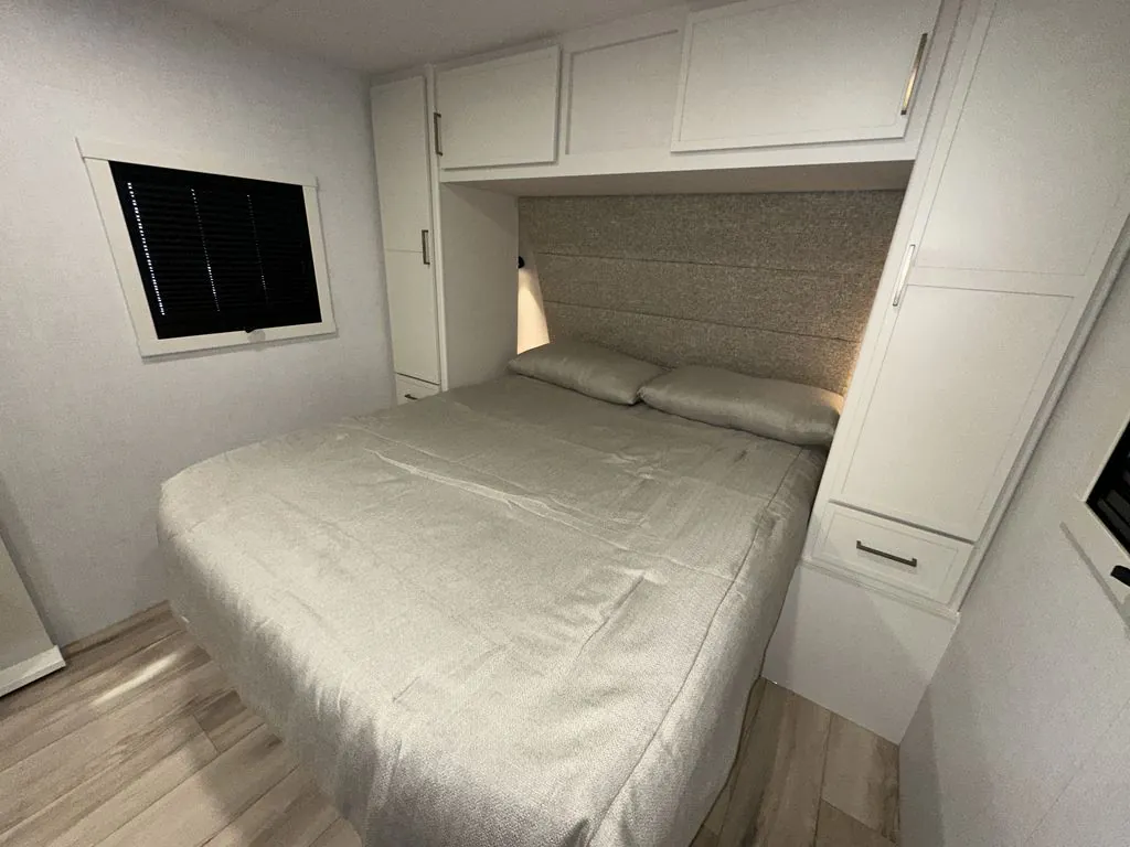 2026 Brinkley Model Ix 23X, Photos photo 25