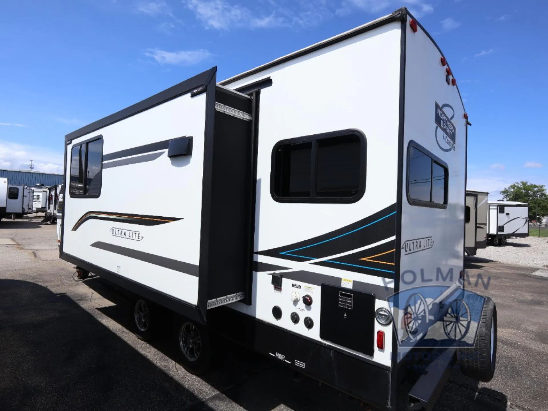 2023 Coachmen Northern Spirit Ultra Lite 2252MD - Photo 4