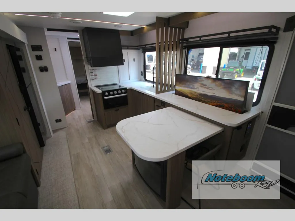 2026 Forest River Wildwood 300ICE, Photos photo 7
