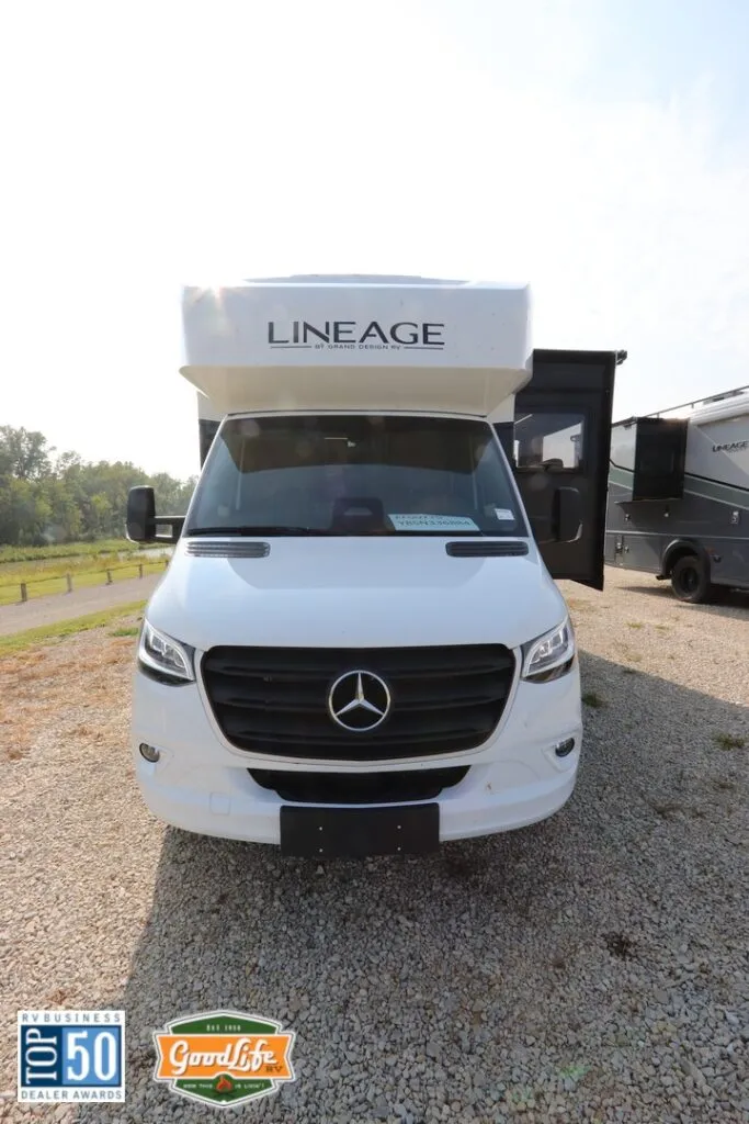 2026 Grand Design Lineage Series M 25TK - Photo 3