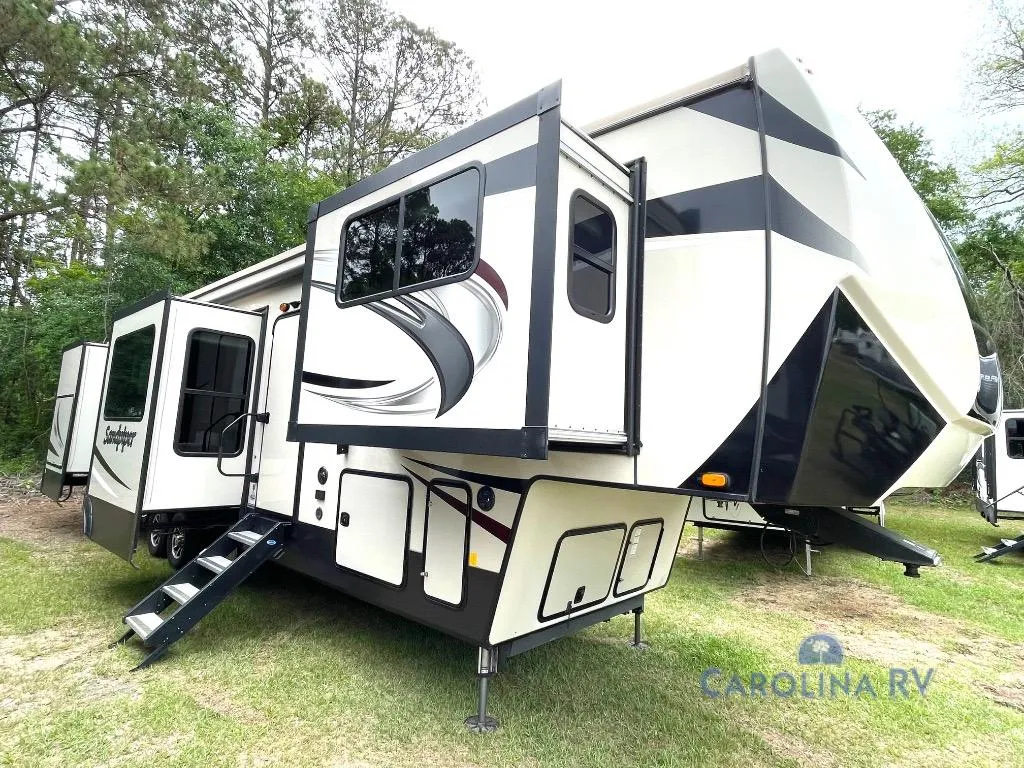 2020 Forest River Sandpiper 379FLOK - Photo 2