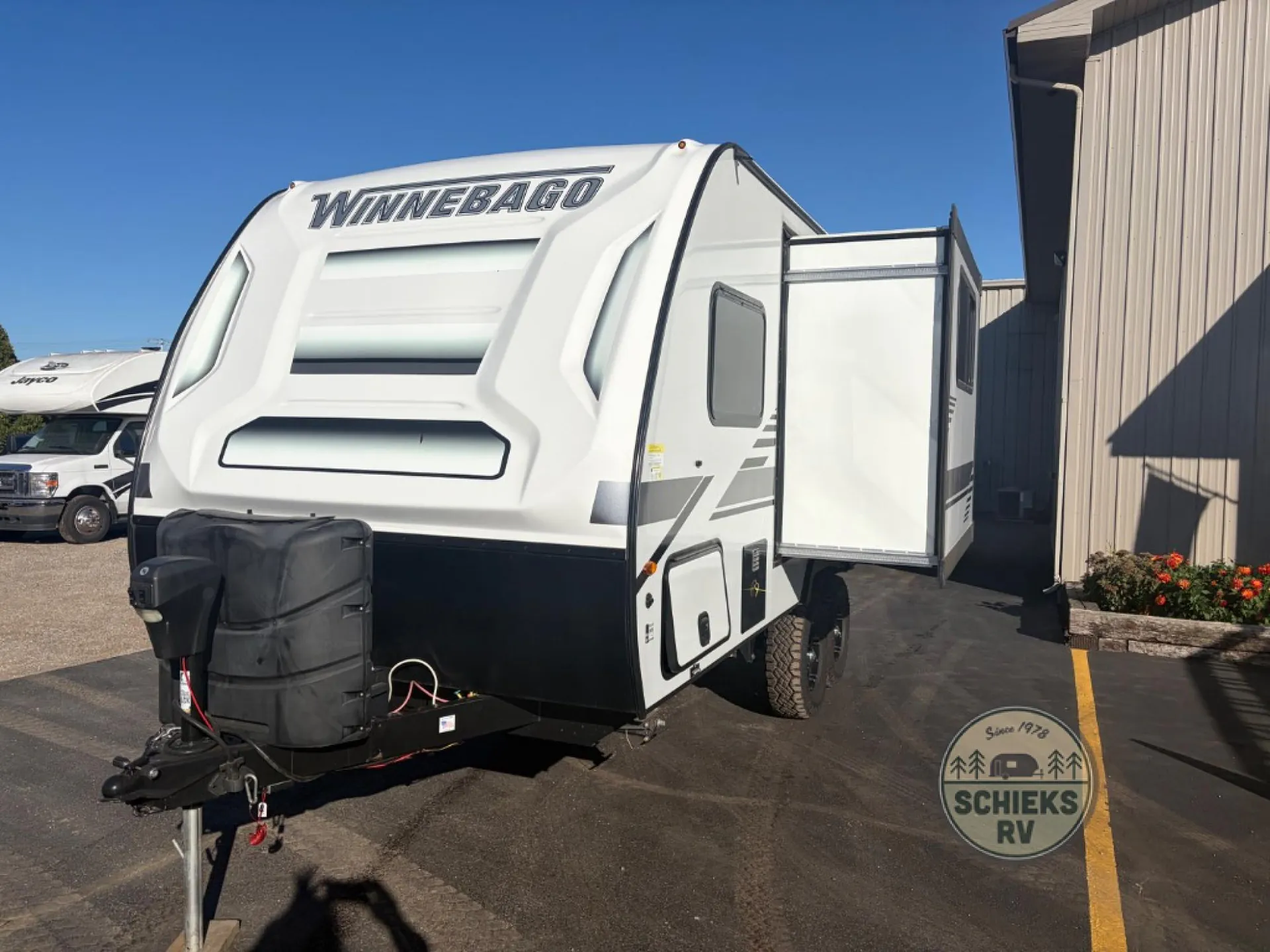 2022 Winnebago Micro Minnie 1808FBS - Photo 3