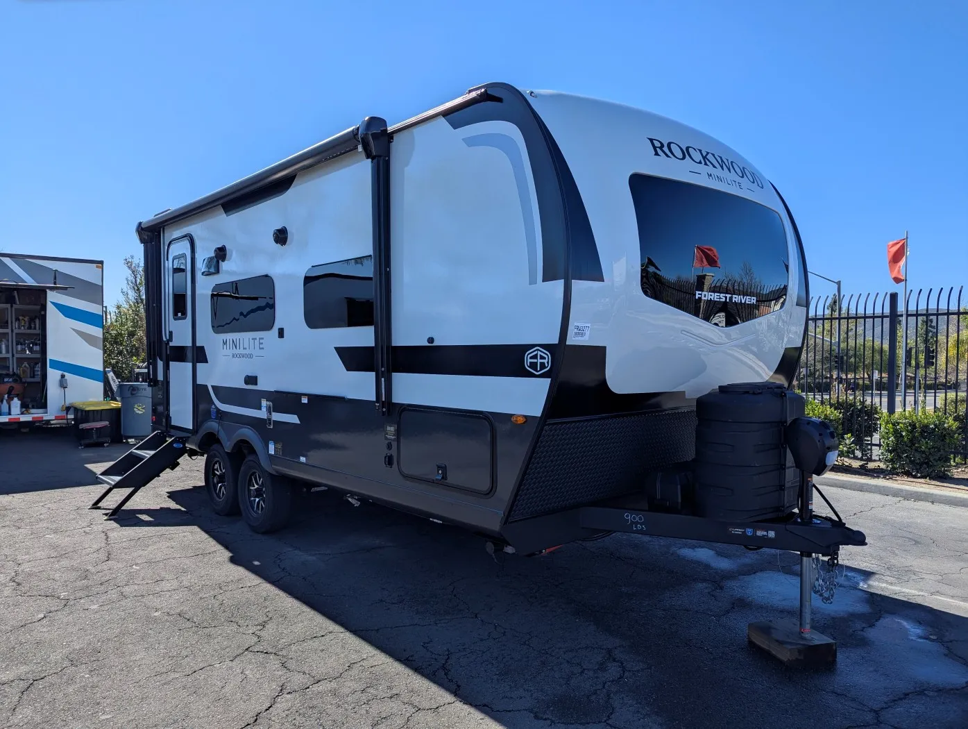 2026 Forest River Rockwood Mini Lite 2109S - Photo 2