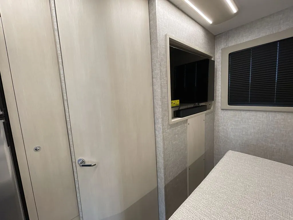 2026 Tiffin Wayfarer 25 XPW, Photos photo 25