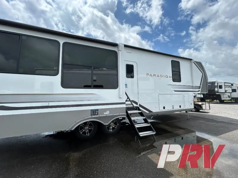2026 Alliance RV Paradigm 340RL - Photo 4