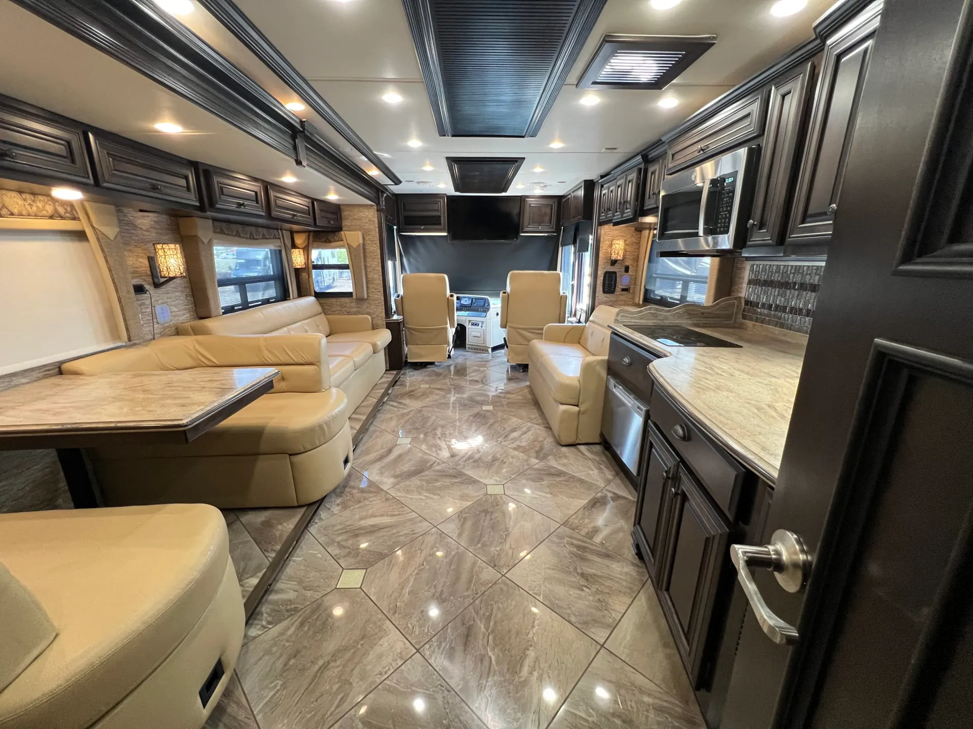 2016 Newmar Dutch Star 3736 - Photo 4