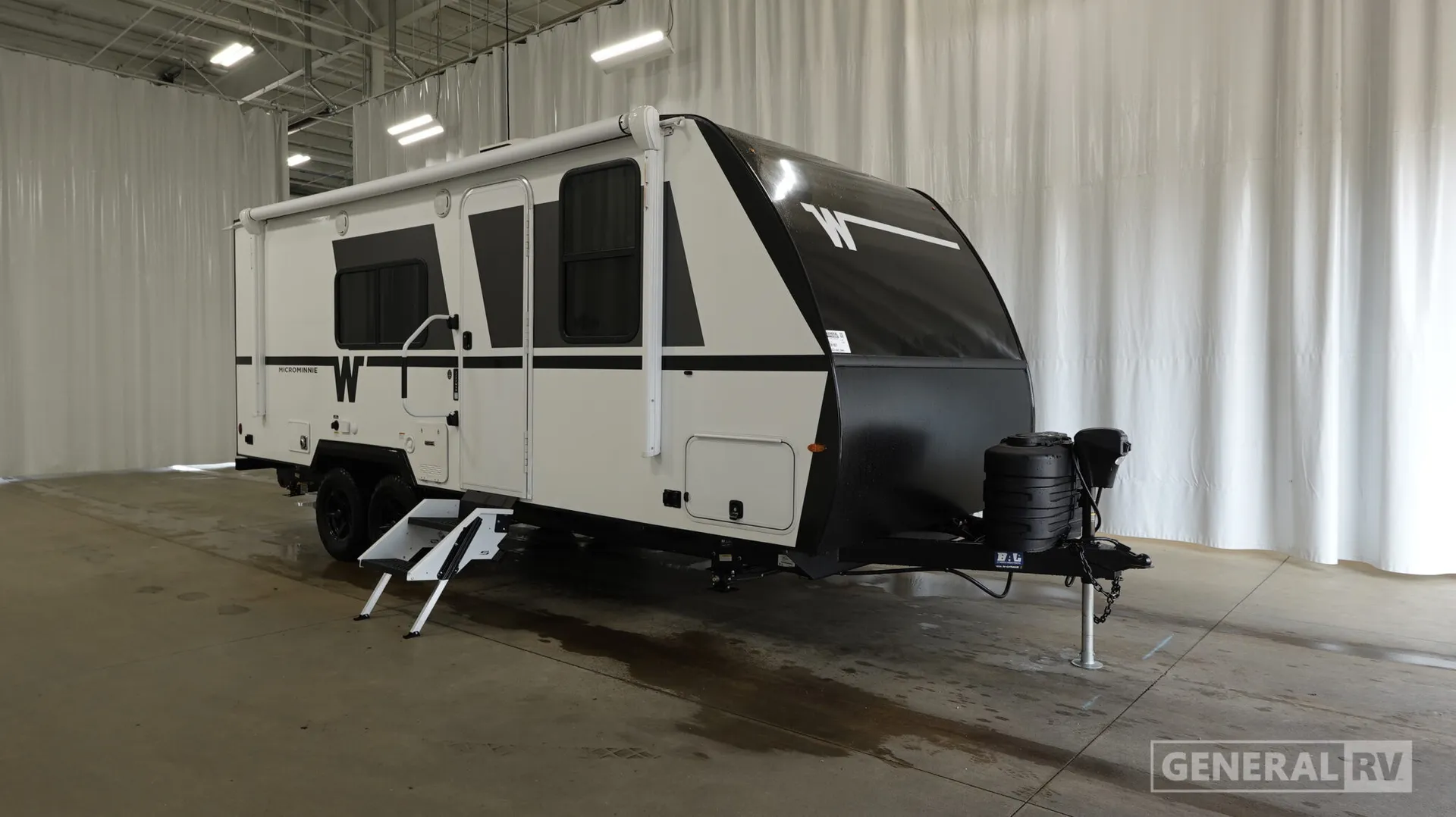 2027 Winnebago Micro Minnie 2200MBH - Photo 2