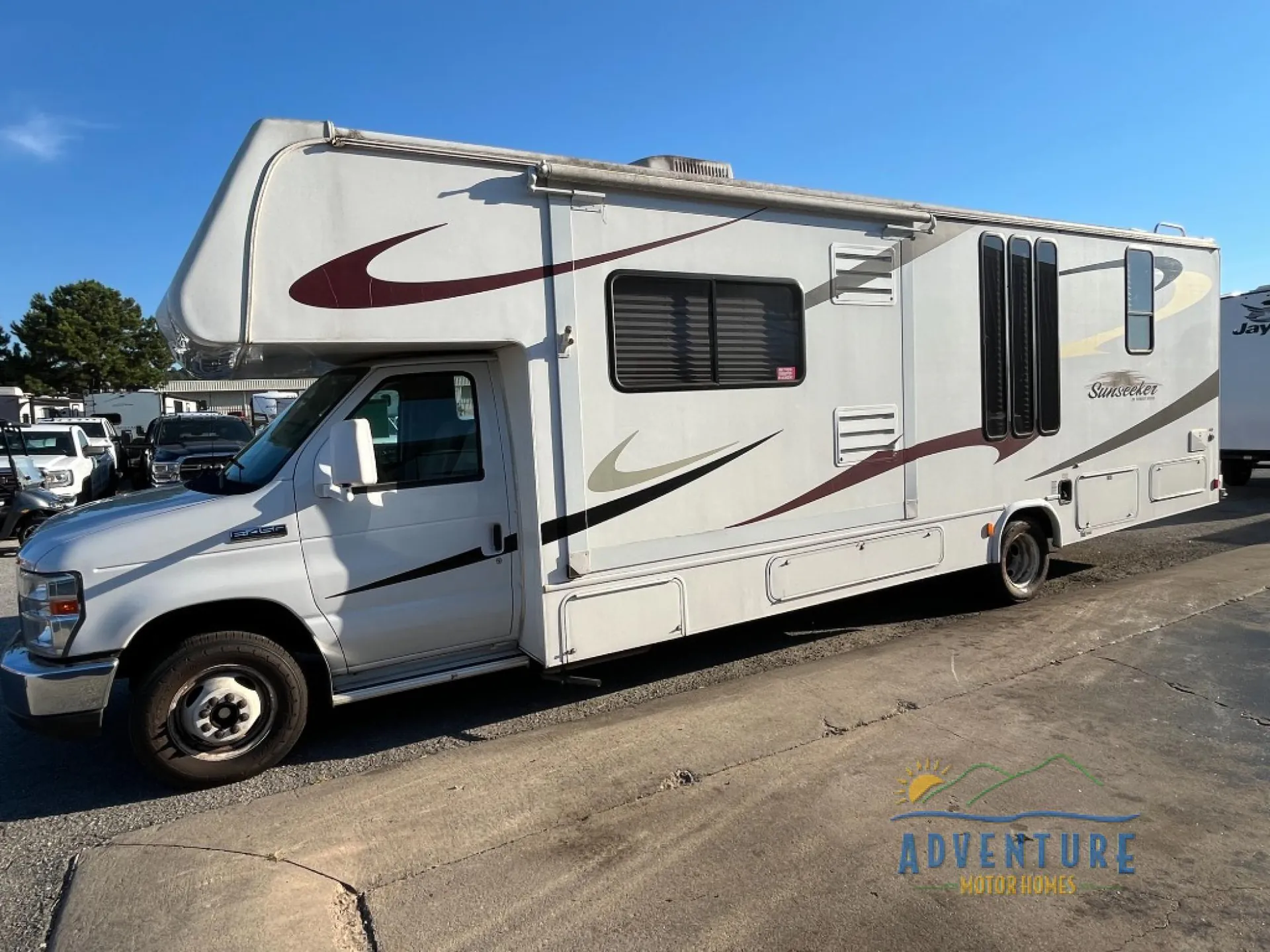 2010 Forest River Sunseeker 3120DS