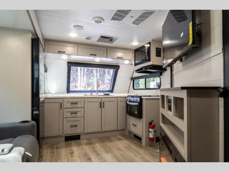 2026 Jayco Jay Feather 24FK - Photo 3