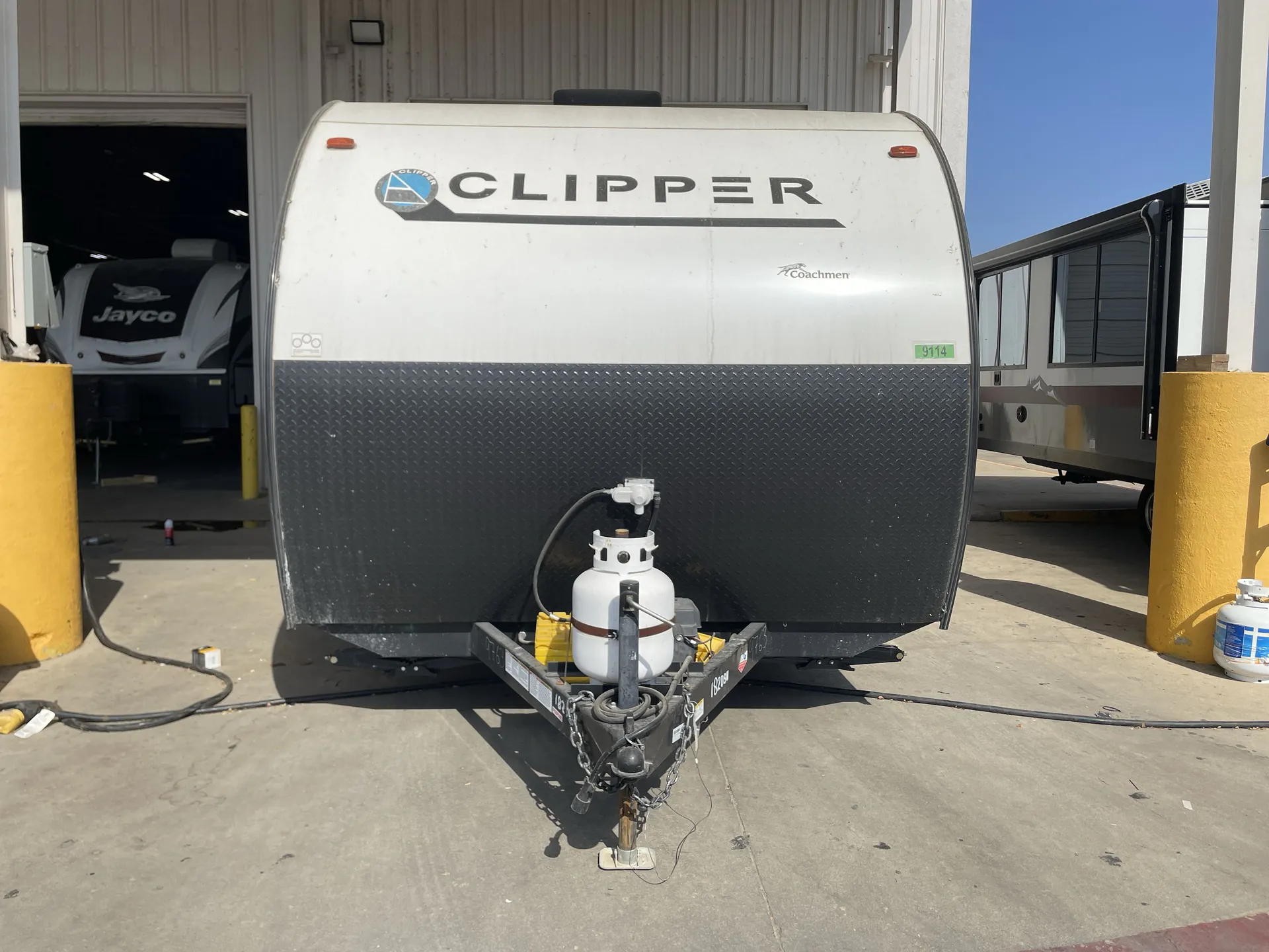 2022 Coachmen Clipper 182DBU — front