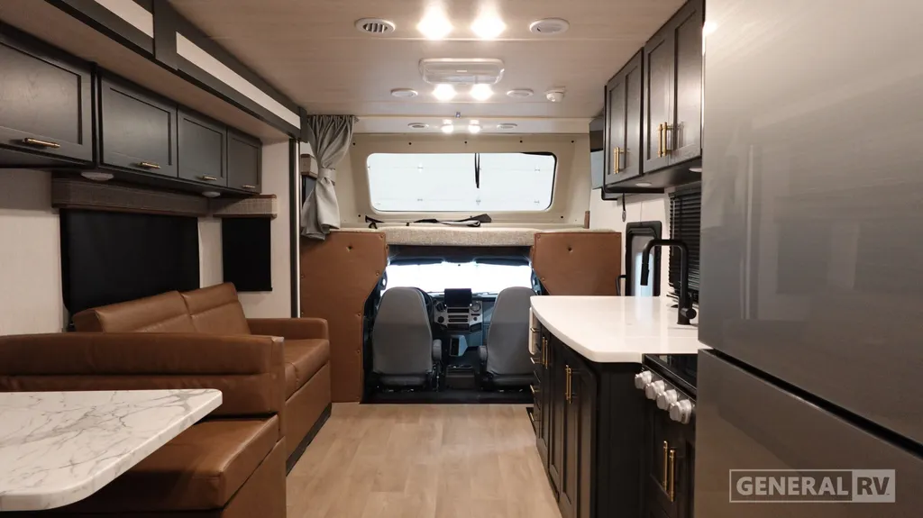 2027 NeXus RV Maximus 34MX, Photos photo 4