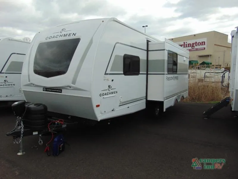 2025 Coachmen Freedom Express Ultra Lite 22MLS - Photo 4