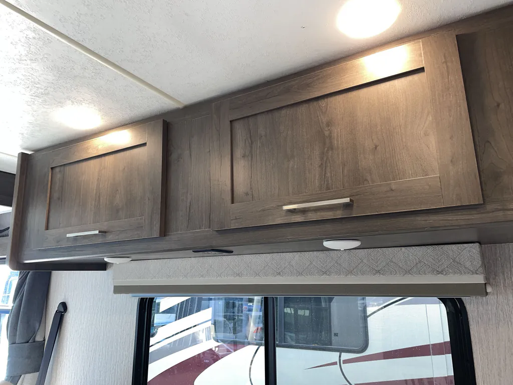 2023 Coachmen Pursuit 31BH, Photos photo 13