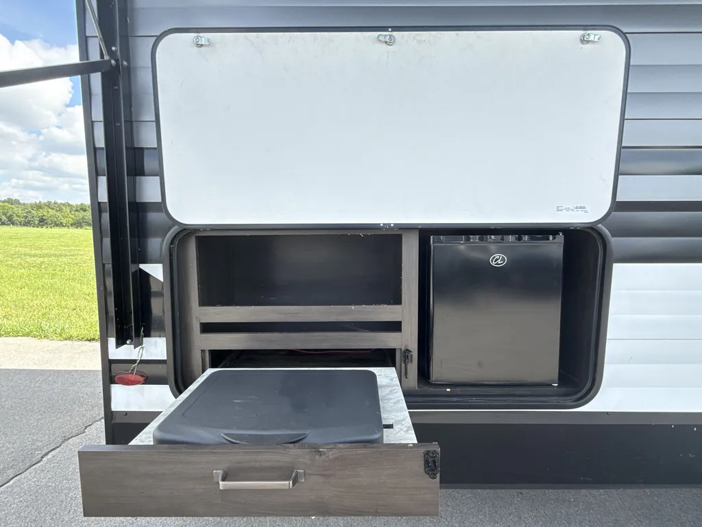 2023 Grand Design Transcend Xplor 321BH, Photos photo 39