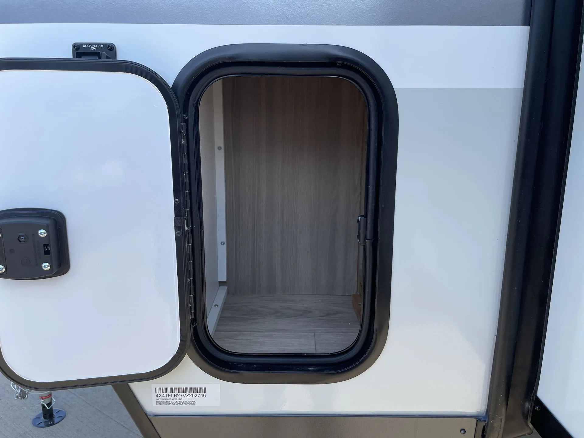 2027 Forest River Flagstaff Micro Lite 25MBR — Photo 5