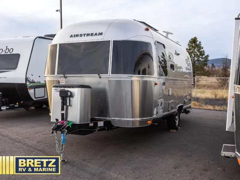 2022 Airstream Caravel 22FB - Photo 4