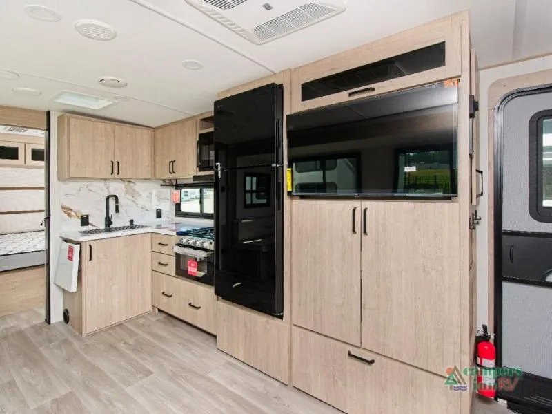 2026 Grand Design Imagine 2600RB - Photo 4