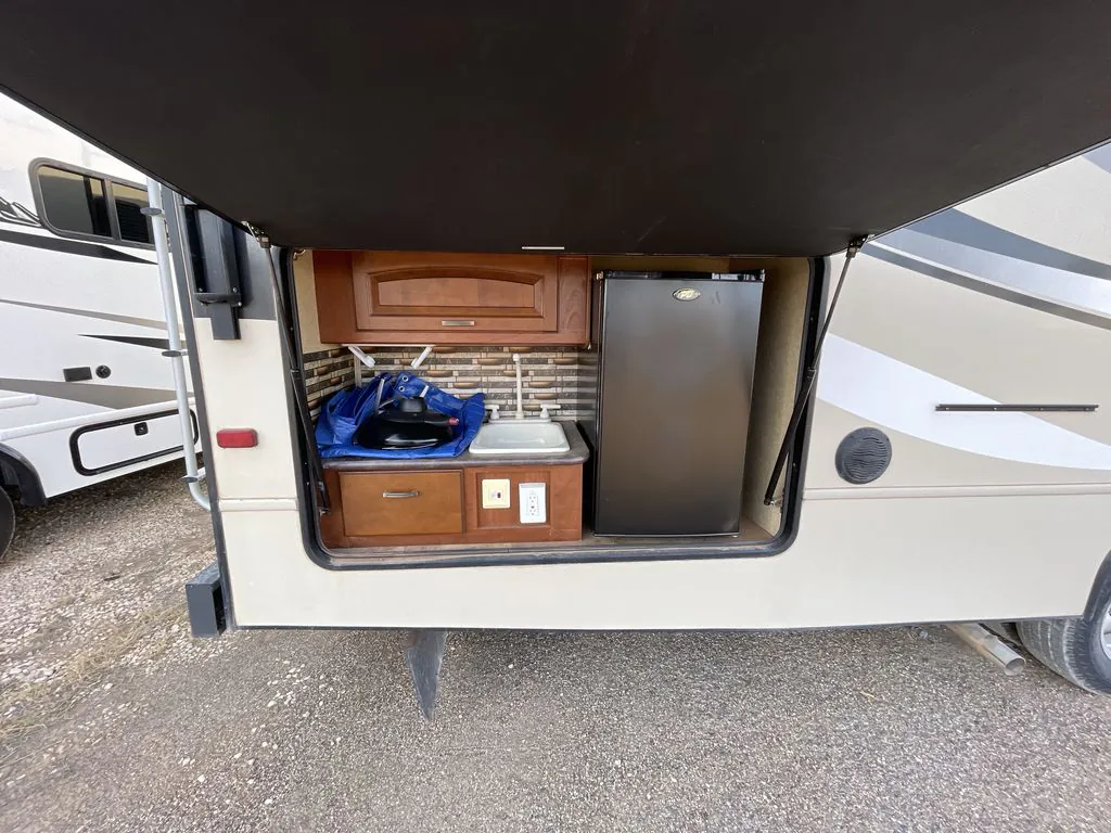 2014 Jayco Greyhawk 29KS dealer photo 4 from Blue Compass RV