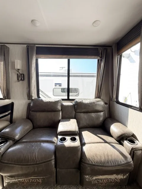 2019 Forest River Sabre 36BHQ, Photos photo 11
