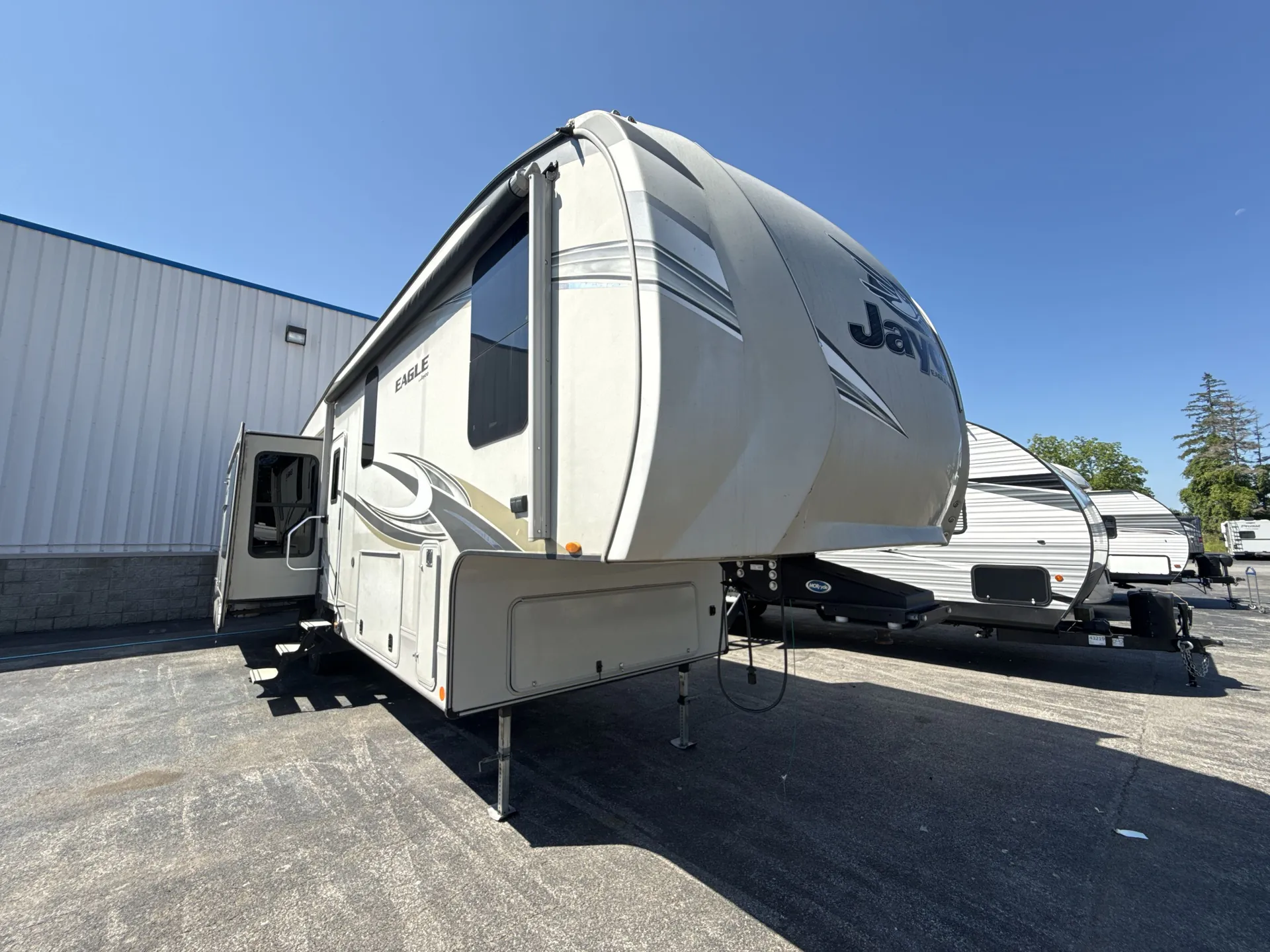 2019 Jayco Eagle 317RLOK - Photo 2