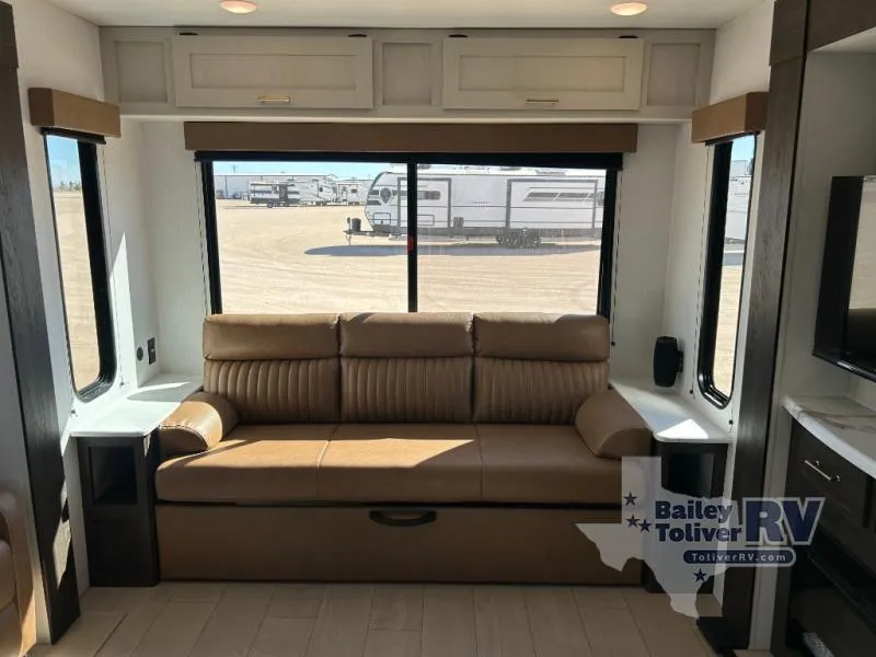 2026 CrossRoads Zinger 340LR - Photo 3