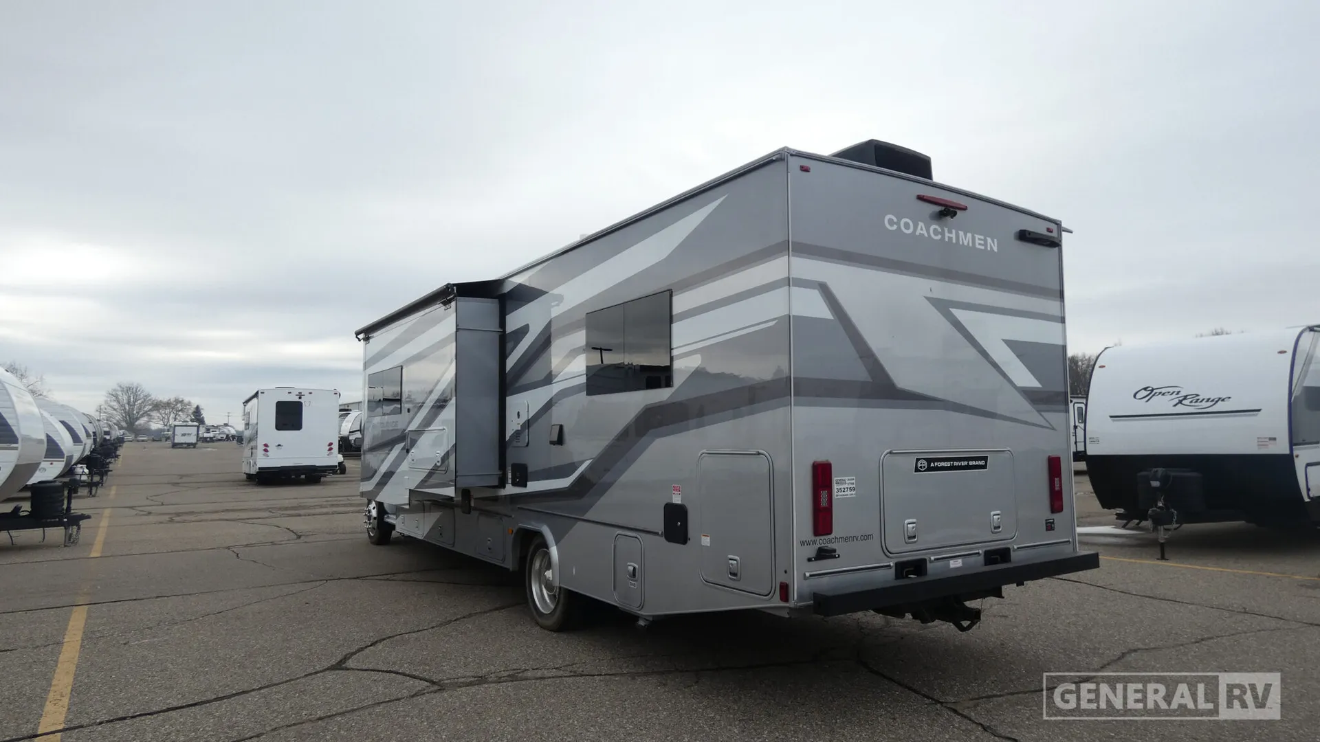 2026 Coachmen Entourage 320LV - Photo 4