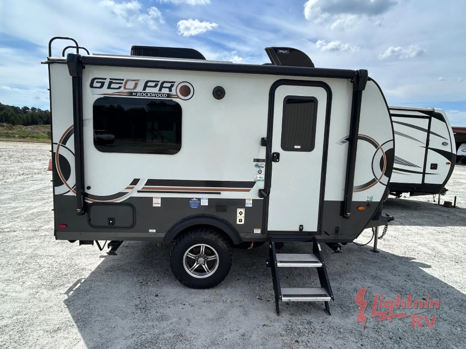 2024 Forest River Rockwood Geo Pro G15TB - Photo 3