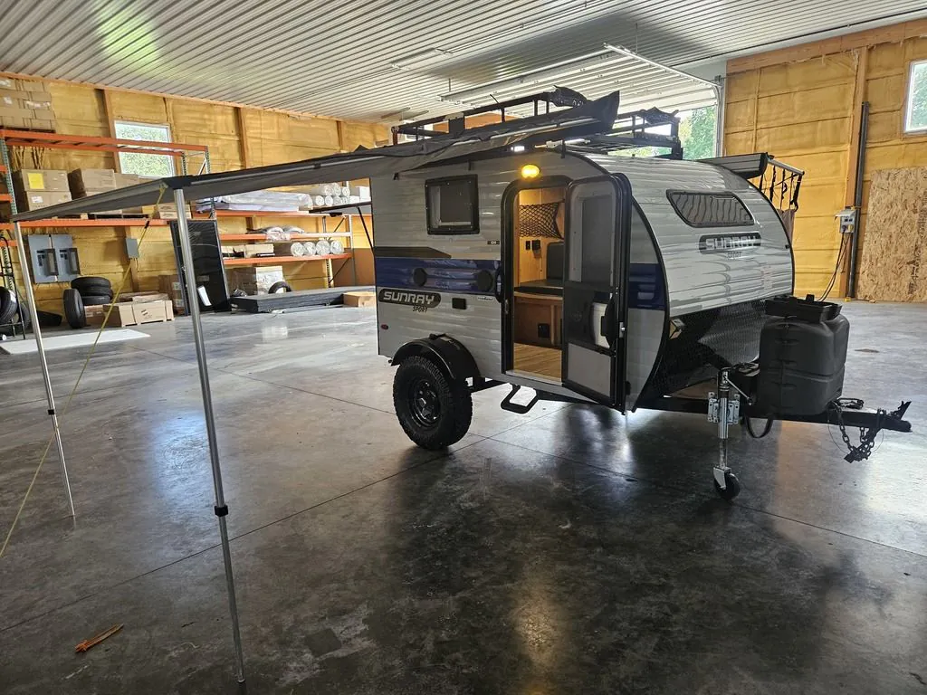 2020 Sunset Park RV SunRay 109 - Photo 2