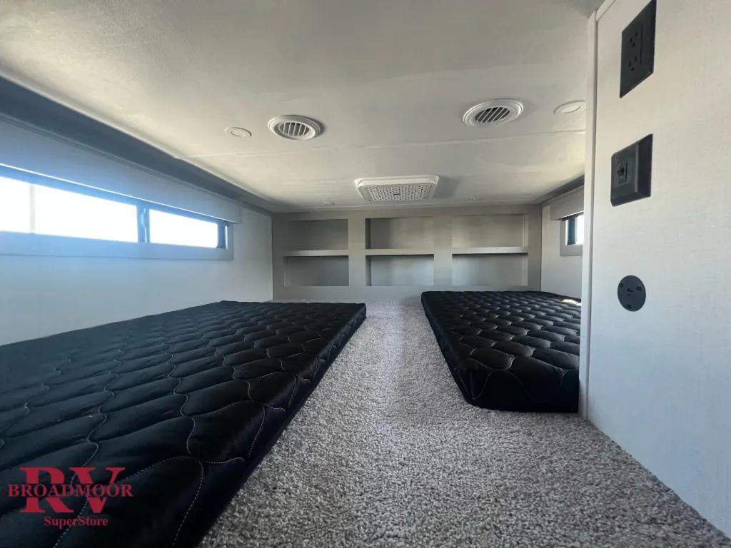 2026 Keystone Montana High Country 377FL, Photos photo 16